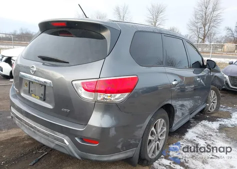 2015 Nissan Pathfinder S z USA, uszkodzony, nr VIN 5N1AR2MM1FC618773